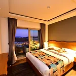 Degirmenburnu Aparthotel