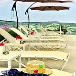 Degirmenburnu Apartahotel 4*