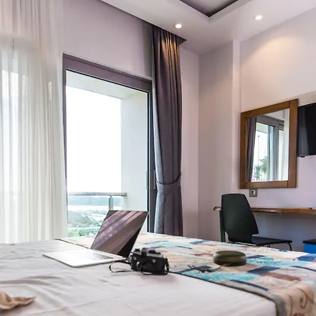 Aparthotel Degirmenburnu 4*